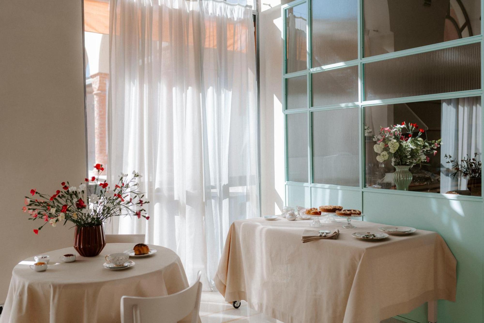 ألبا Alma Bed & Breakfast المظهر الخارجي الصورة