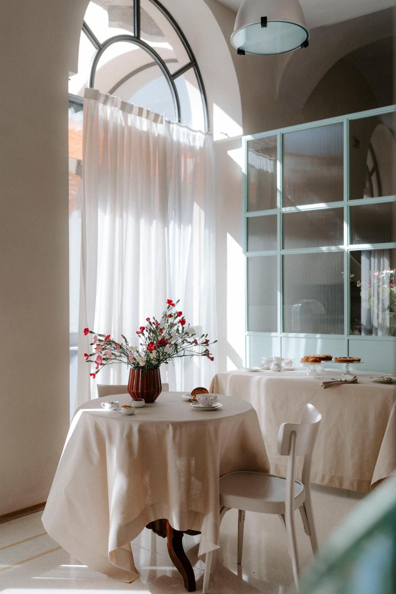 ألبا Alma Bed & Breakfast المظهر الخارجي الصورة